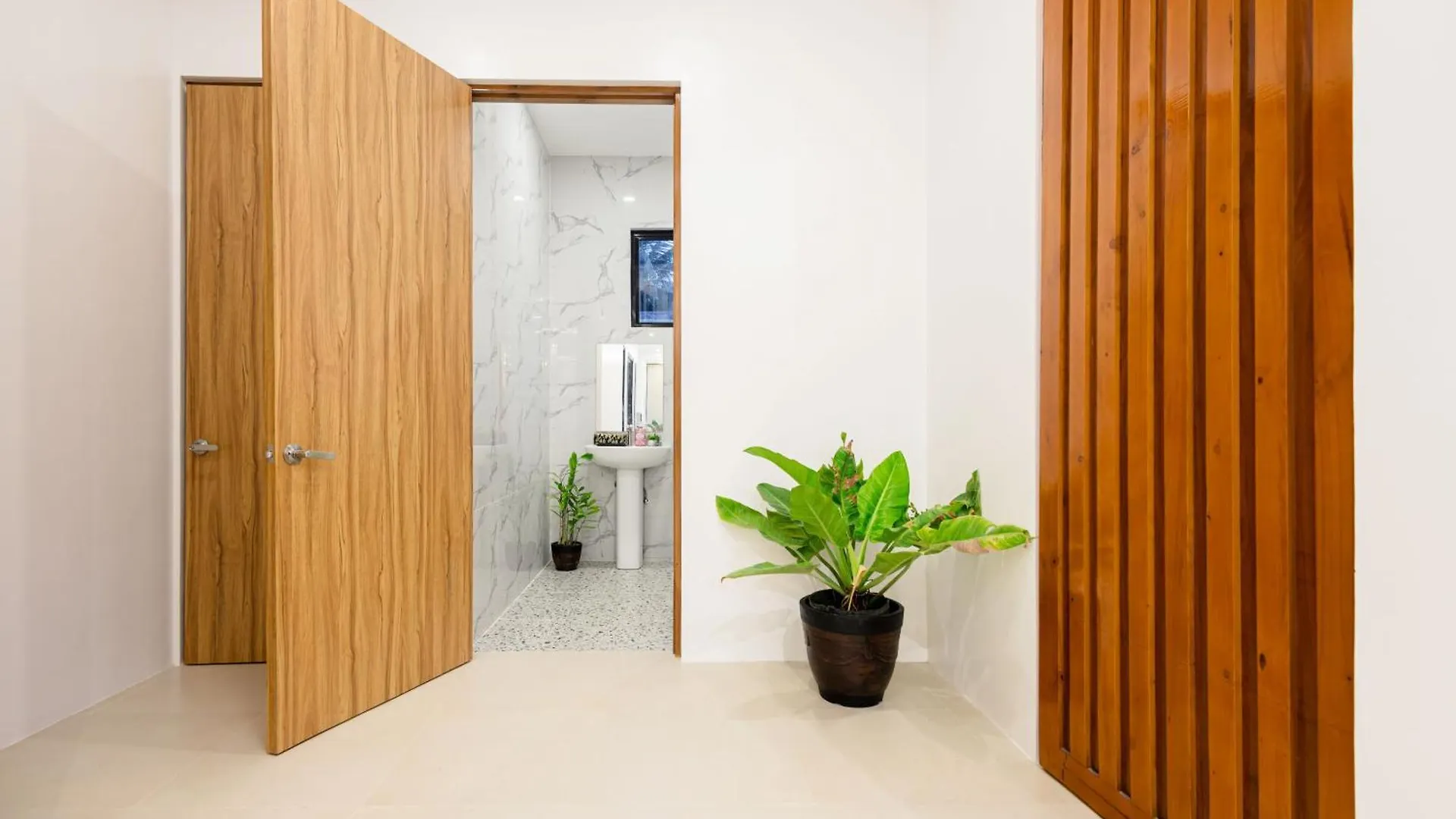 E L Westensee Resort (Adults Only) 다오 3*,  필리핀