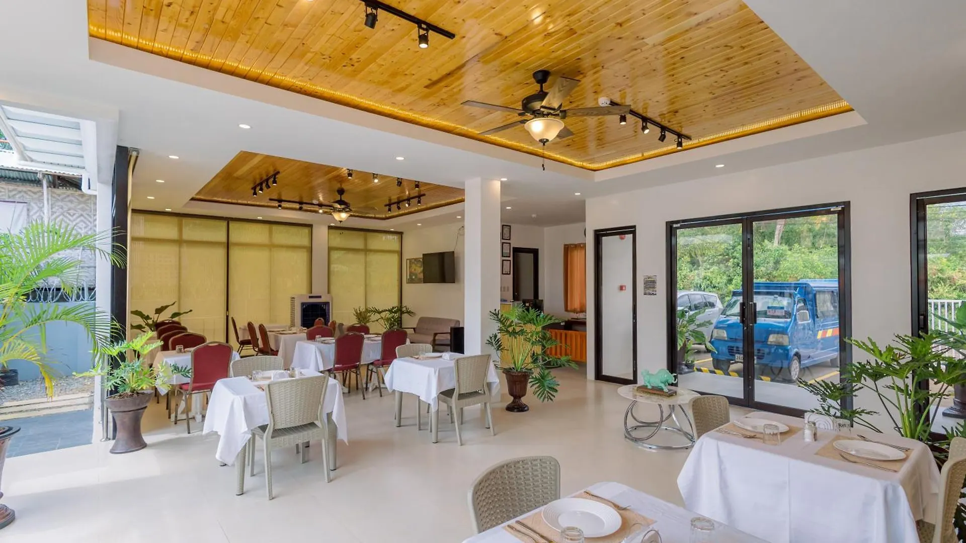 *** 호텔 E L Westensee Resort (Adults Only) 다오 필리핀